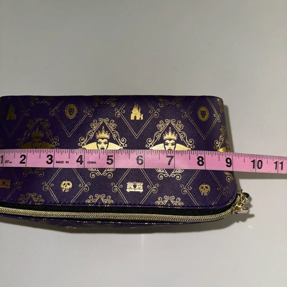 Bath & Body Works x Disney Villains Evil Queen purple gold cosmetic makeup bag